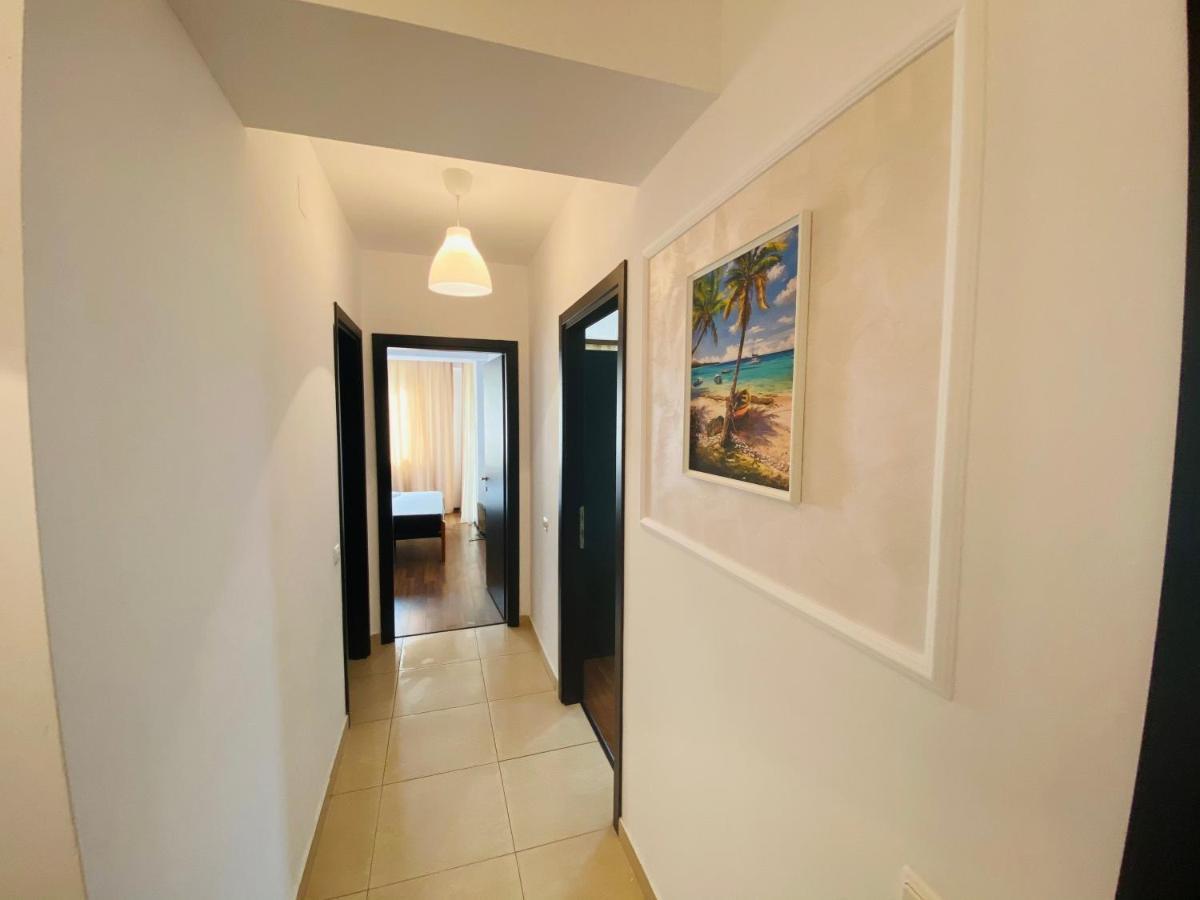 Catalina Summerland Apartaments Mamaia Nord Luaran gambar