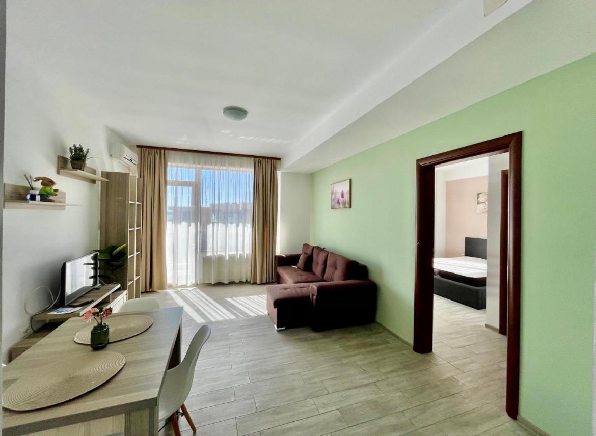 Catalina Summerland Apartaments Mamaia Nord Luaran gambar