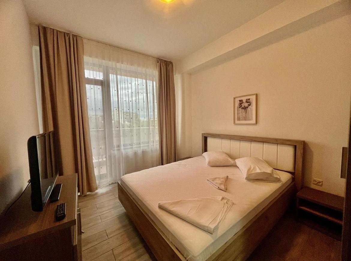 Catalina Summerland Apartaments Mamaia Nord Luaran gambar